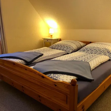 Margret Und Kord Hedder *